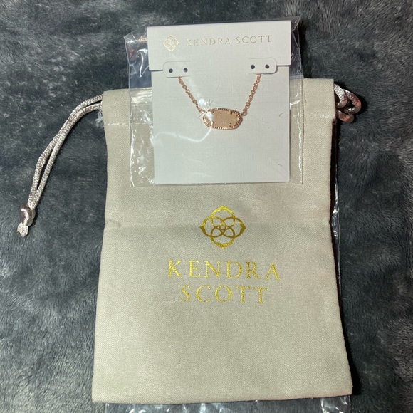 🔥 Kendra Scott Elisa Rose Gold Pendant Necklace in Iridescent Drusy 15” Chain - Picture 5 of 6